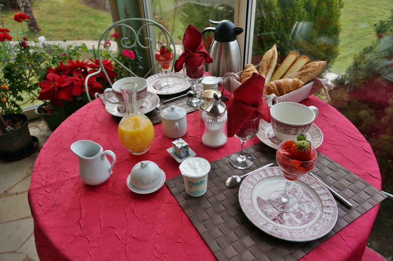 Les Feuillantines Perigord Noir Bed and Breakfast Saint-Cyprien  Εξωτερικό φωτογραφία