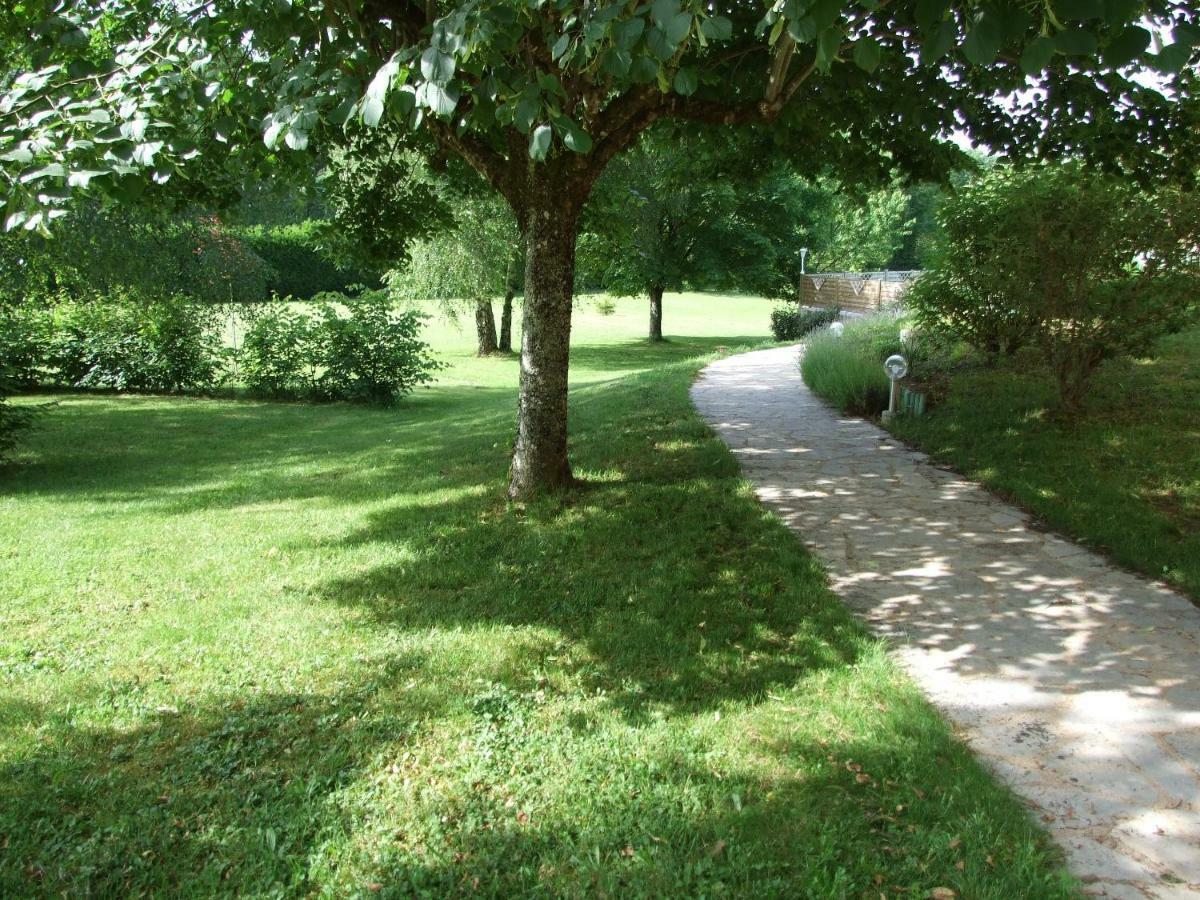 Les Feuillantines Perigord Noir Bed and Breakfast Saint-Cyprien  Εξωτερικό φωτογραφία